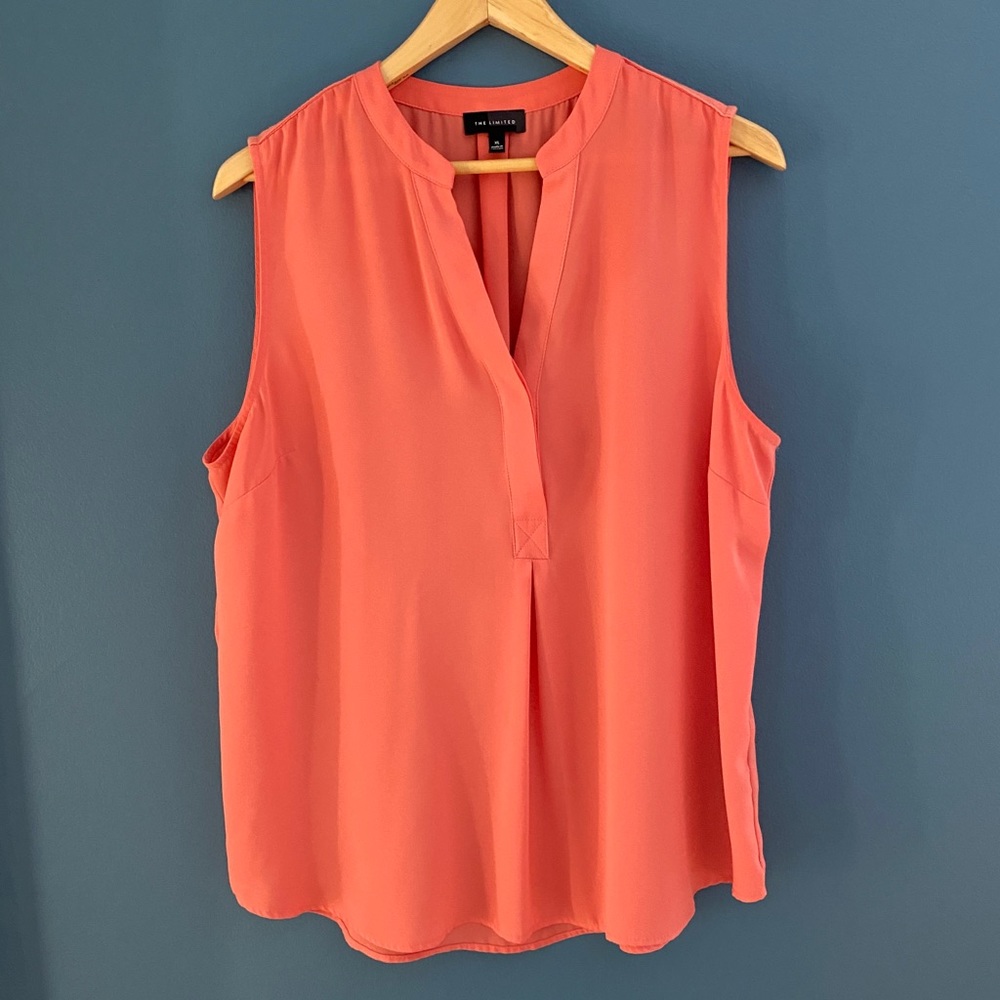 Women’s Sleeveless V-Neck Blouse Top | Limited